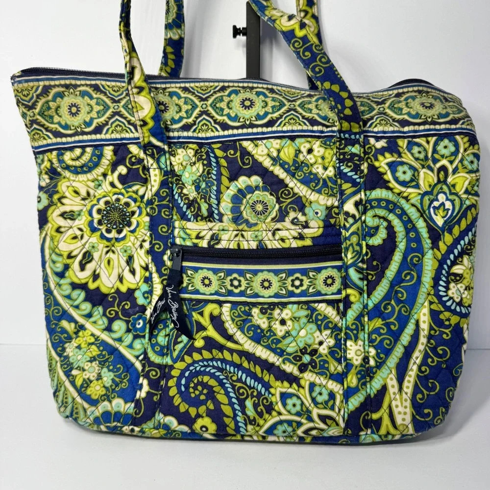 Vera Bradley Rhythm‎ and Blues Green Paisley Quilted Cotton Tote Shoulder Bag